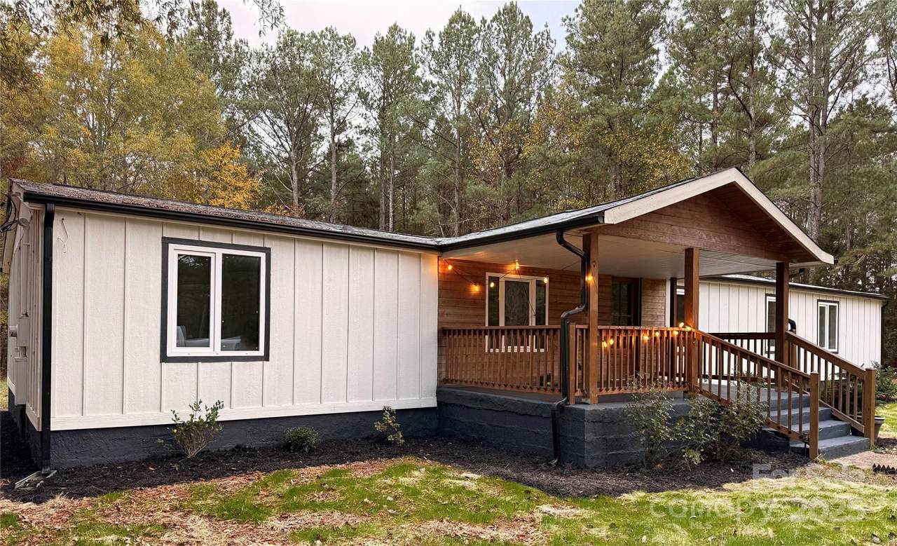 3236 Daystar Road - Photo 1