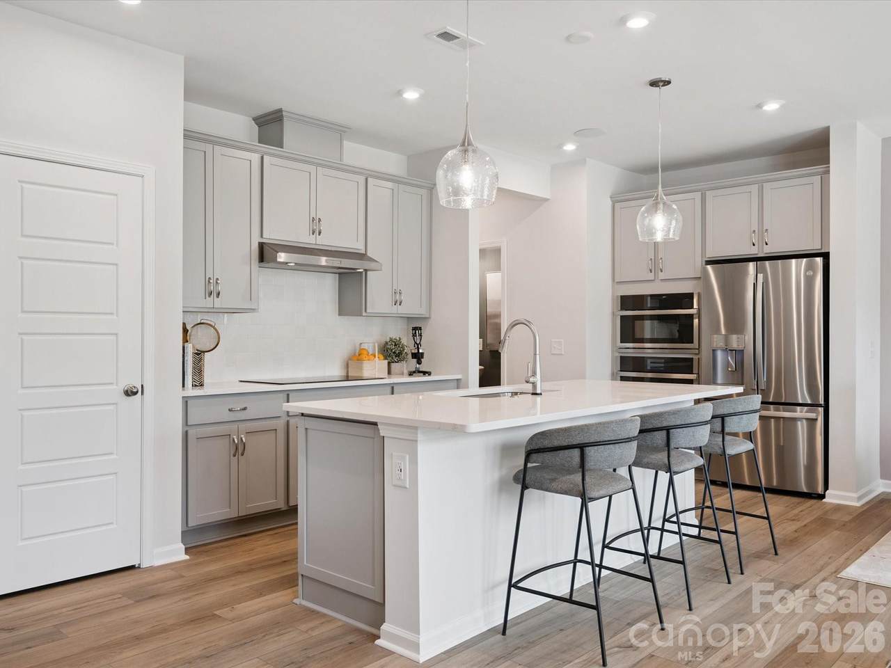 613 Webster Lane - Photo 1