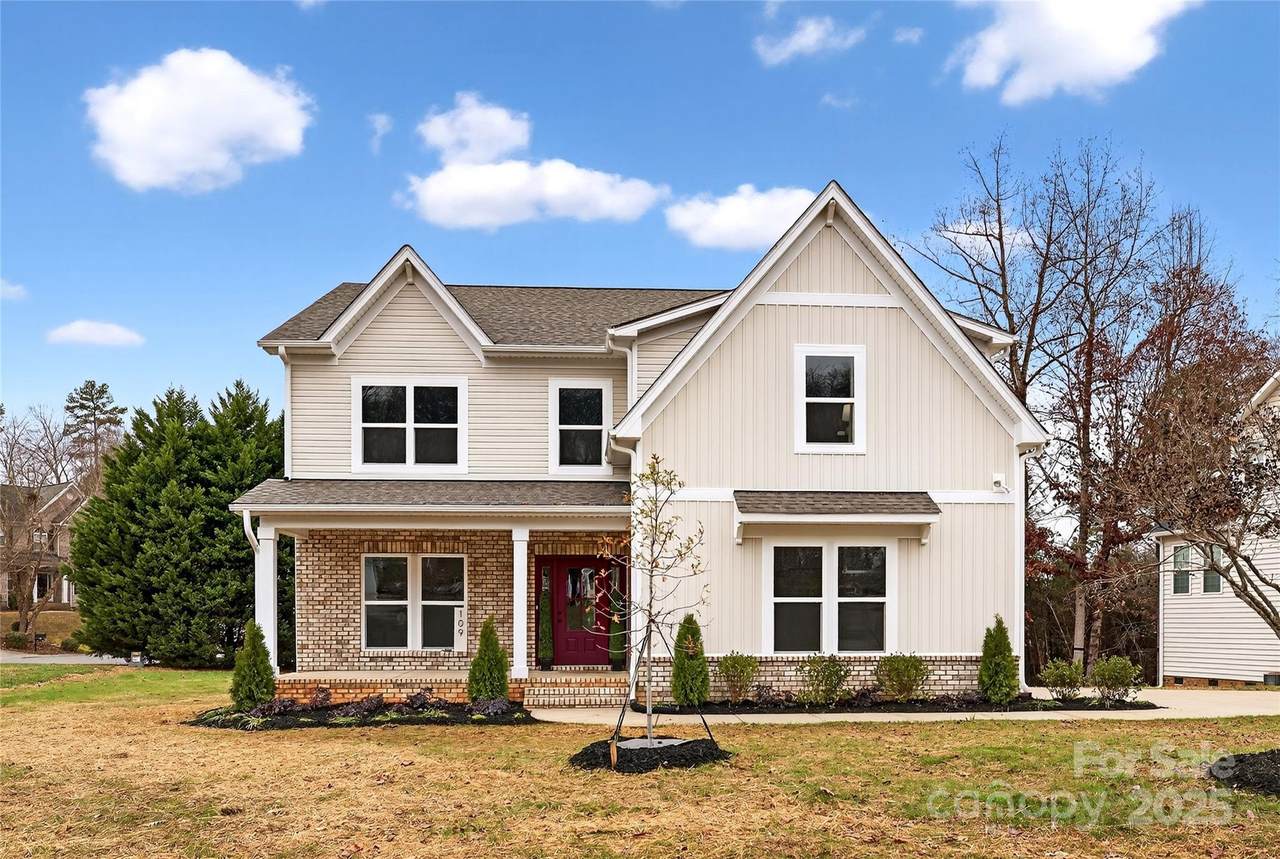 109 Pink Orchard Drive - Photo 1