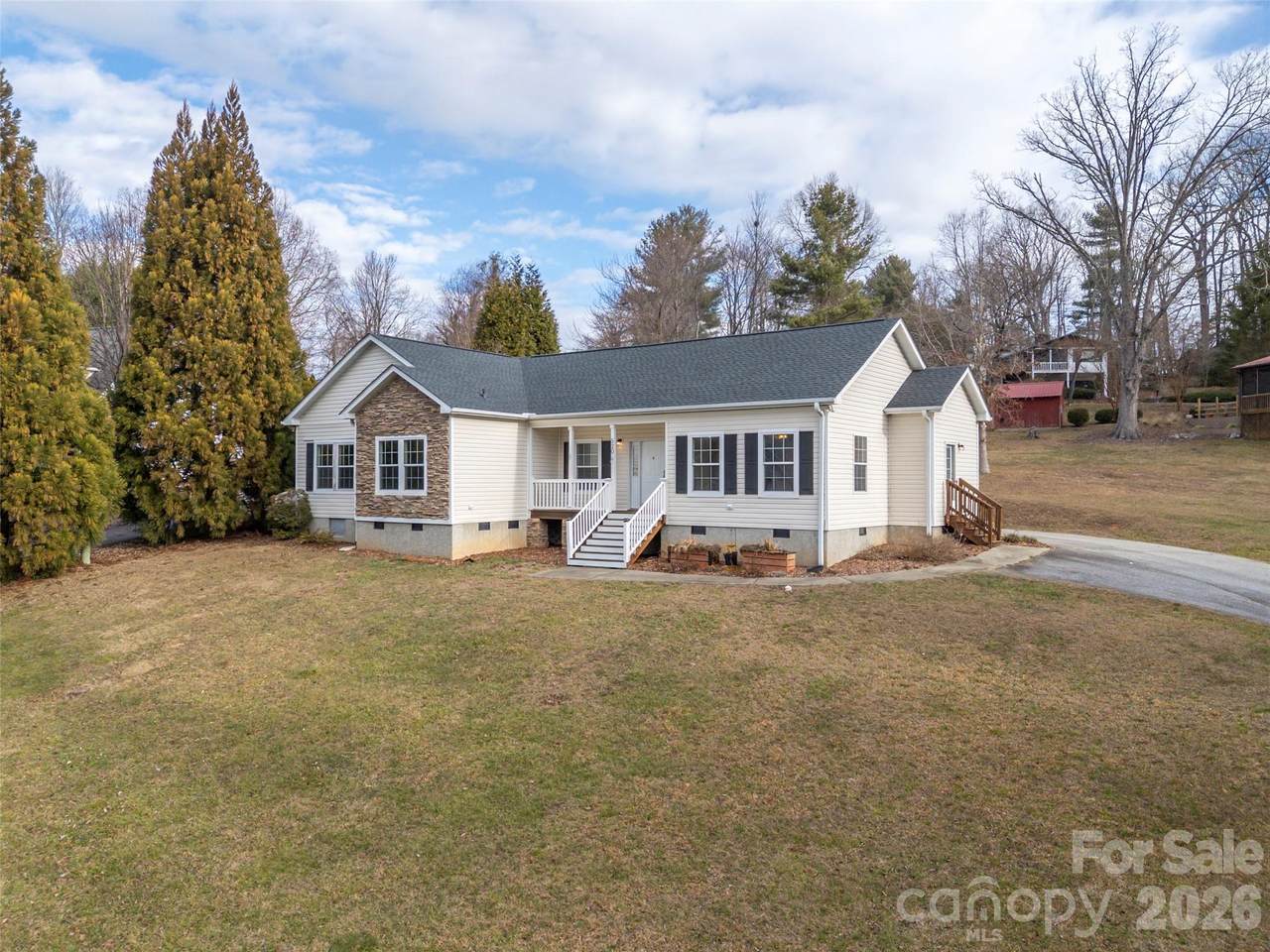 97 Meadowview Drive - Photo 1