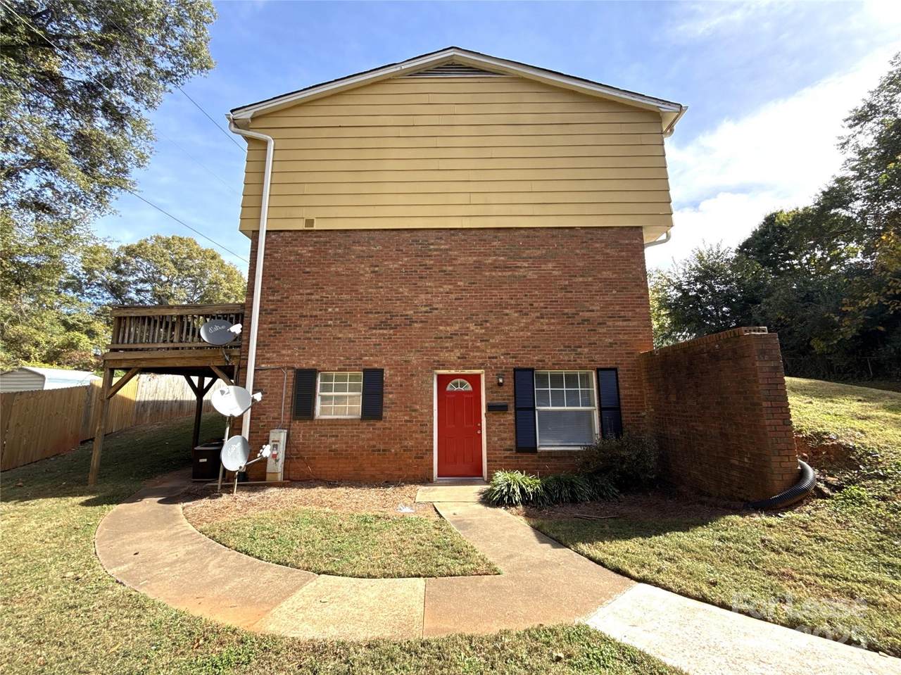 409 Hawley Avenue - Photo 1