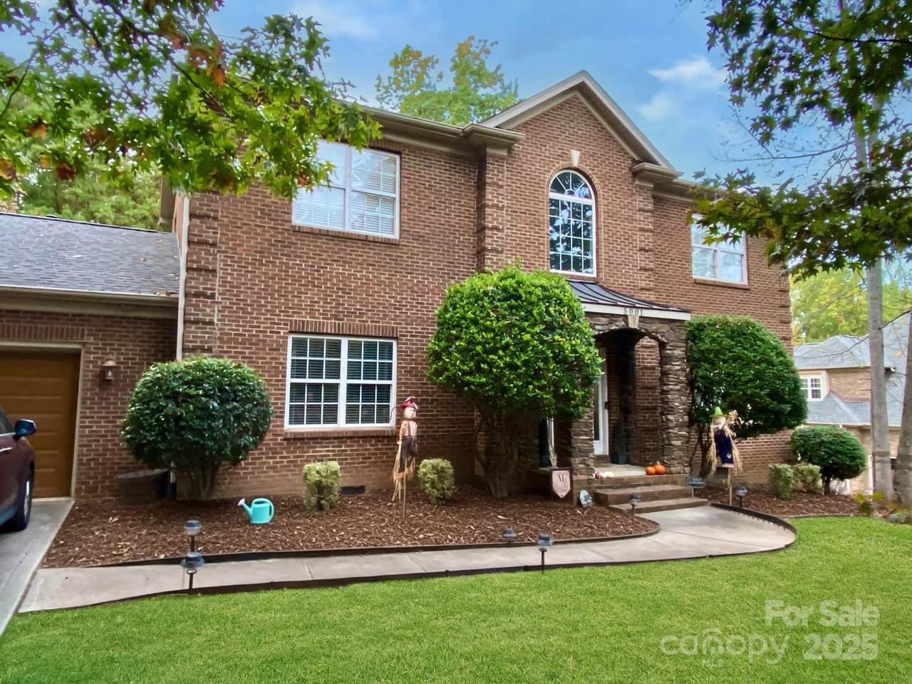 5001 Ardenwoods Drive - Photo 1