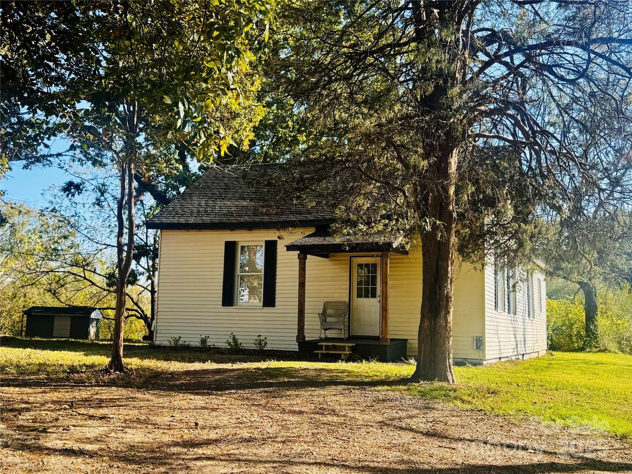 124 Smoke Stack Lane - Photo 1