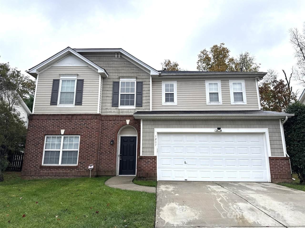 1207 Jade Glen Drive - Photo 1