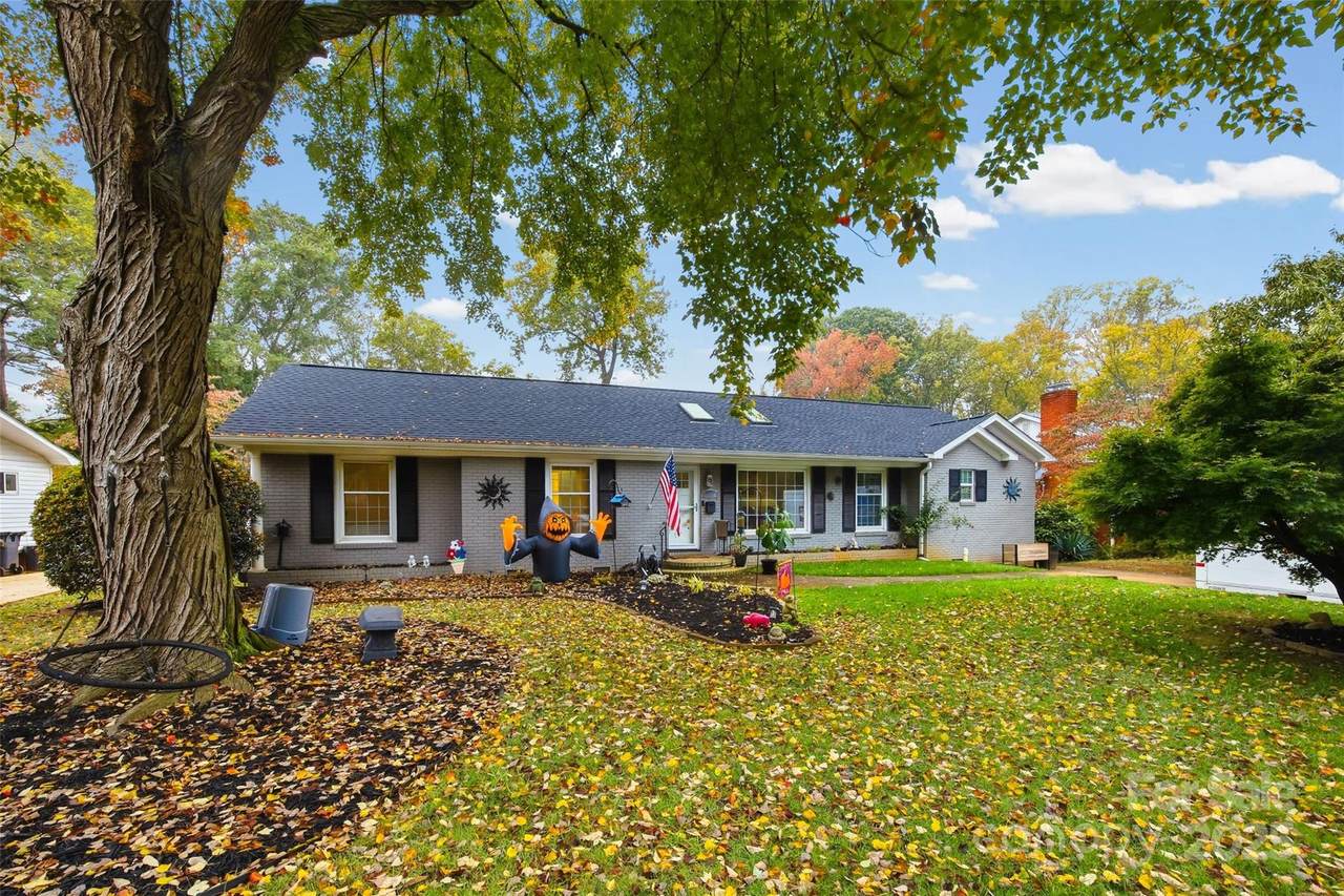 850 Burnley Road - Photo 1