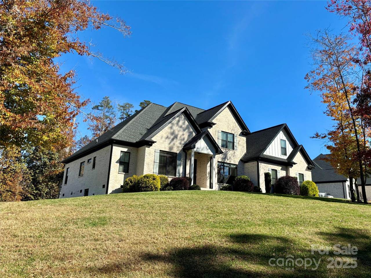 108 41st Avenue - Photo 1