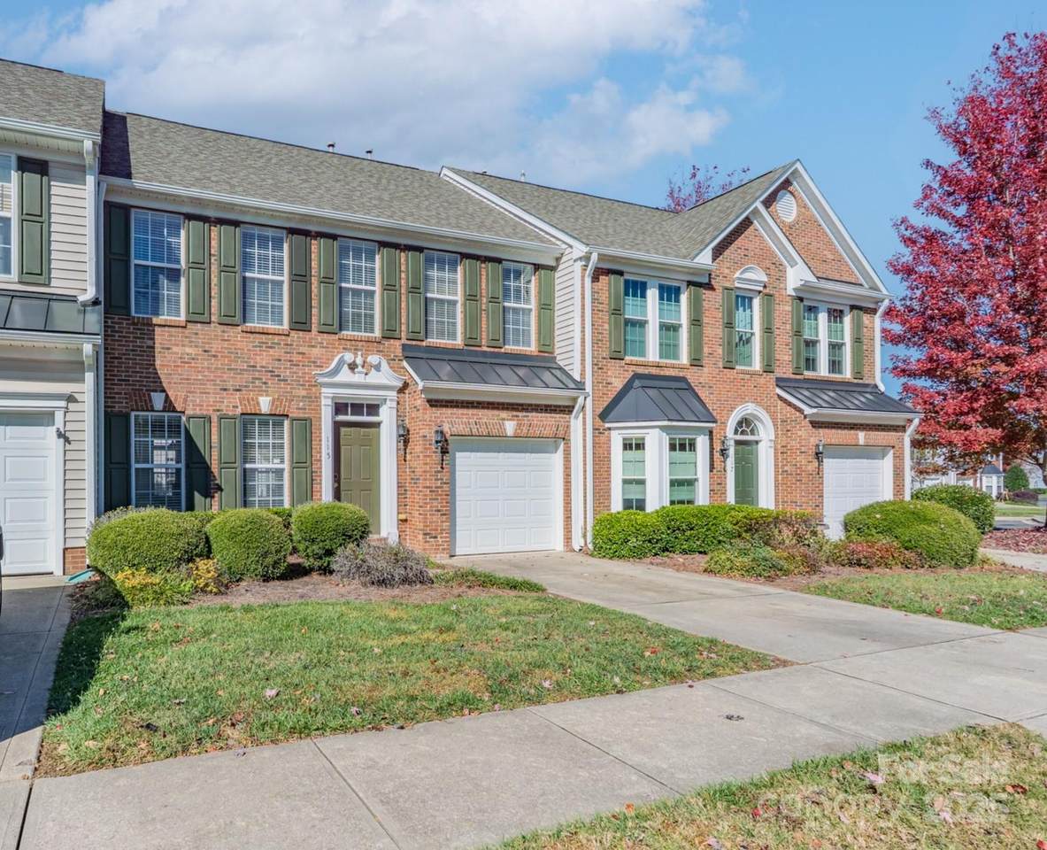 115 Autumn Falls Drive - Photo 1