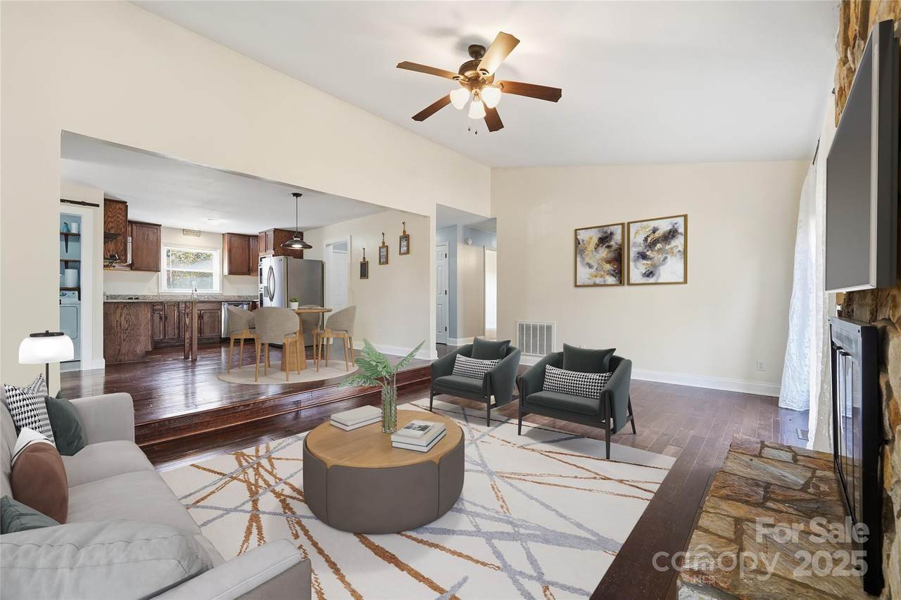 501 Vista Grande Circle - Photo 1