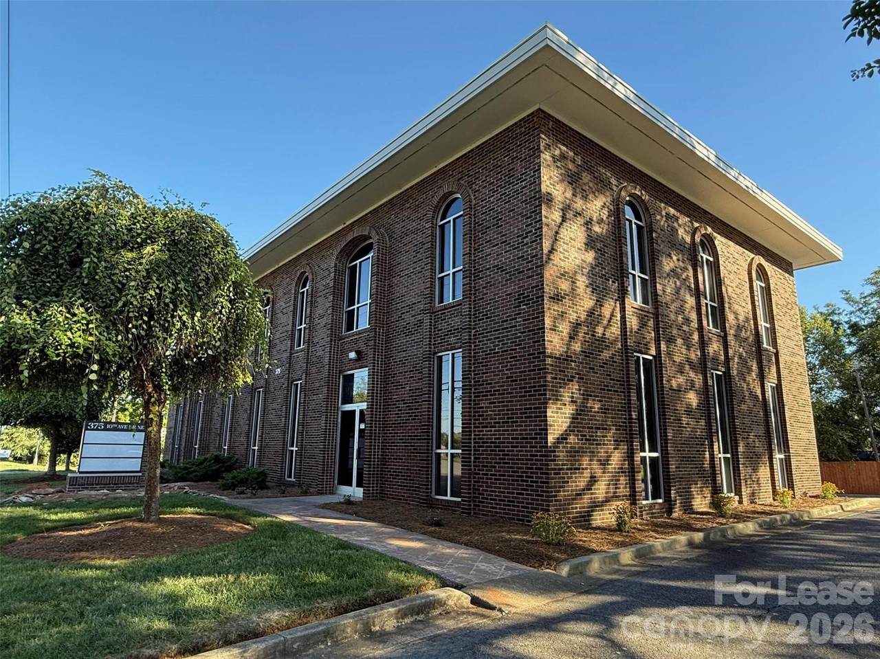 375 10th Avenue Drive - Photo 1