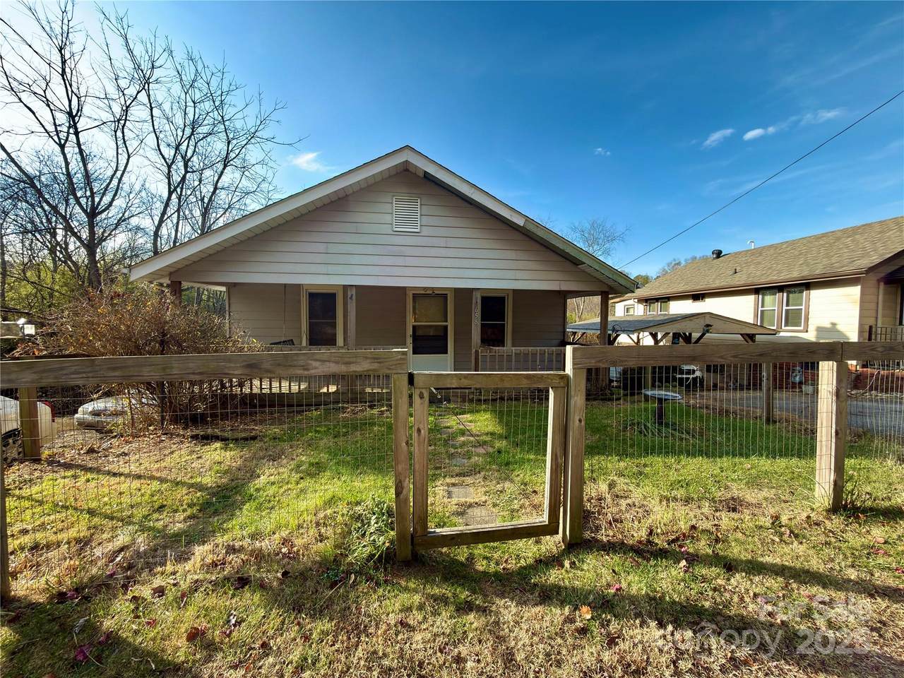 658 Emma Road - Photo 1