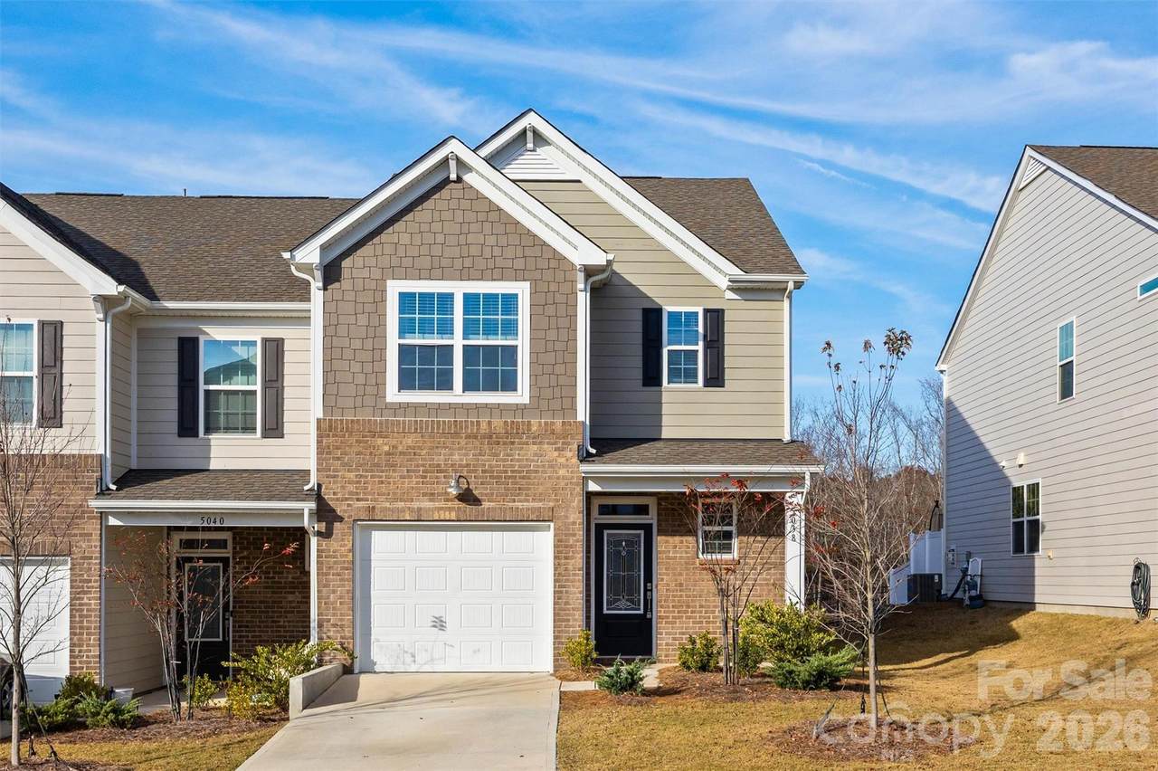 5038 Moss Pine Way - Photo 1
