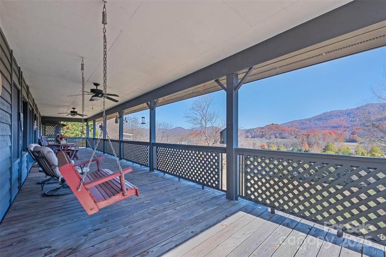 443 Cedarwood Drive - Photo 1