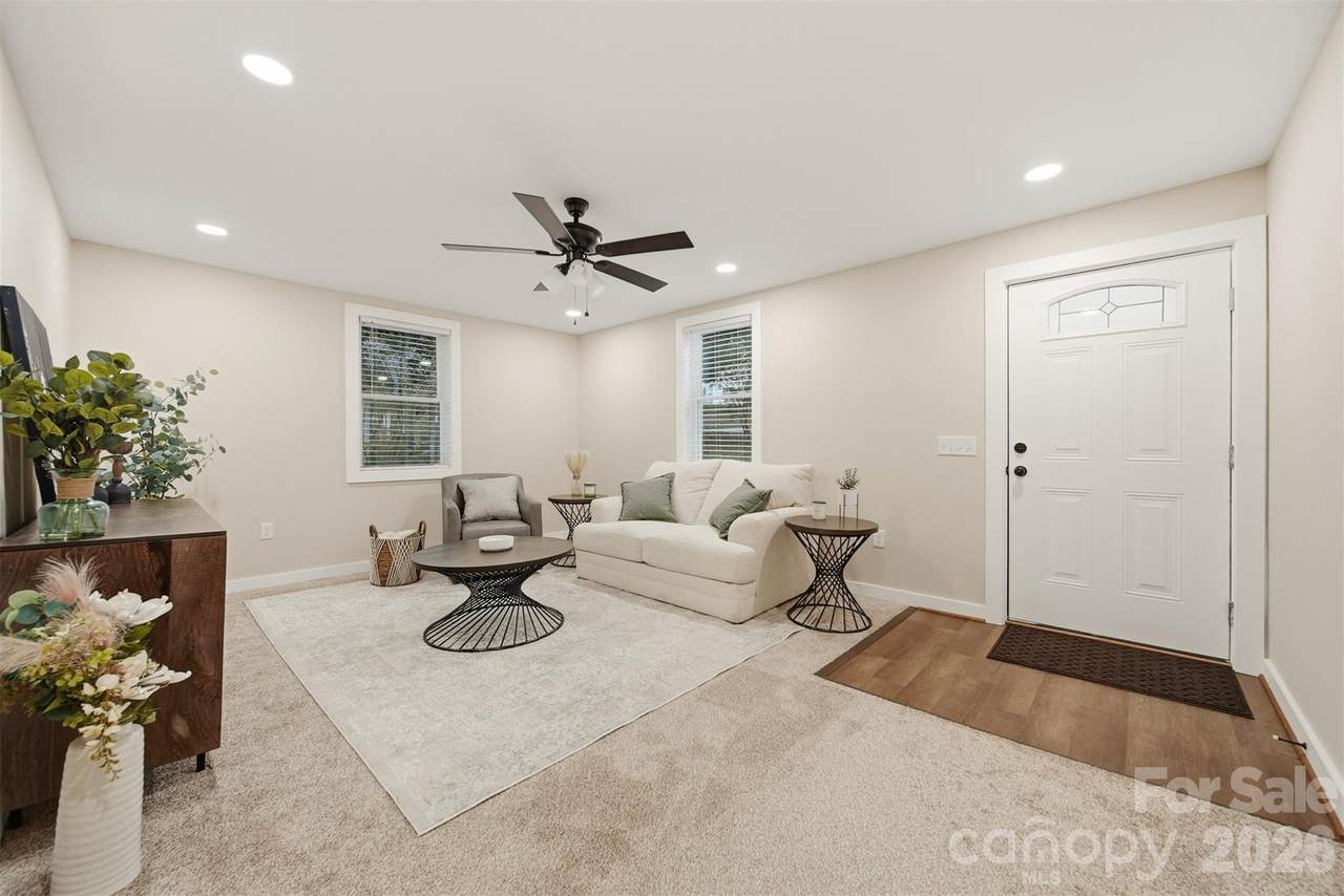 20 Archer Street - Photo 1