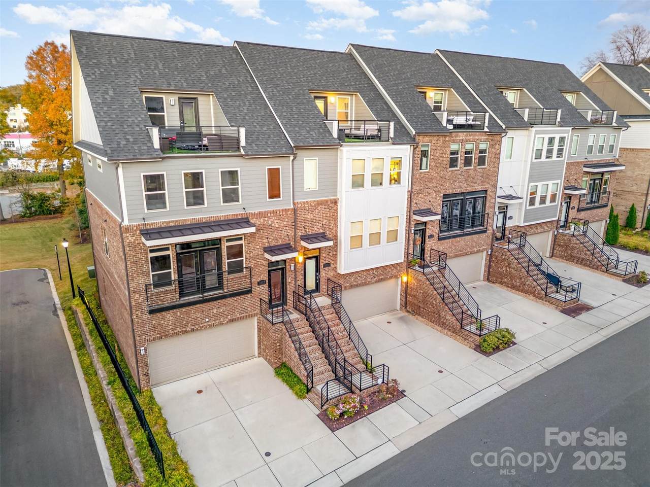 11011 Stetler Street - Photo 1