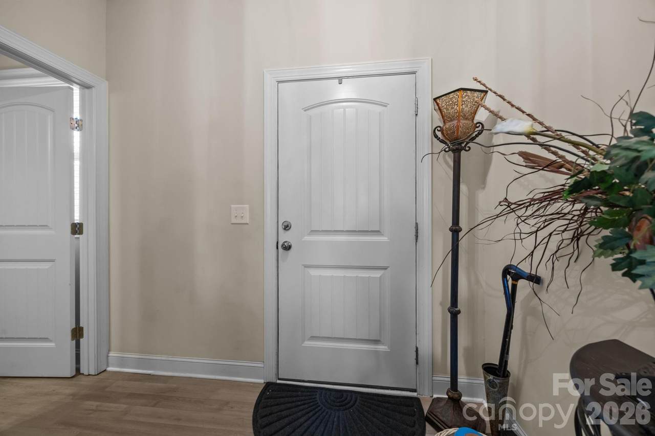 https://bt-photos.global.ssl.fastly.net/cmls/1280_boomver_2_4321444-1.jpg