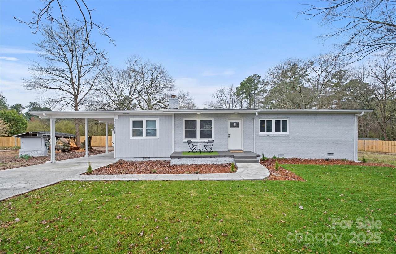 10891 Pettus Road - Photo 1