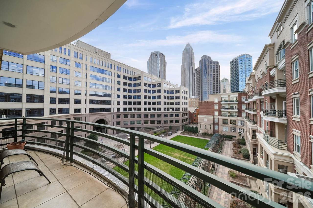 400 Church Street - Photo 1