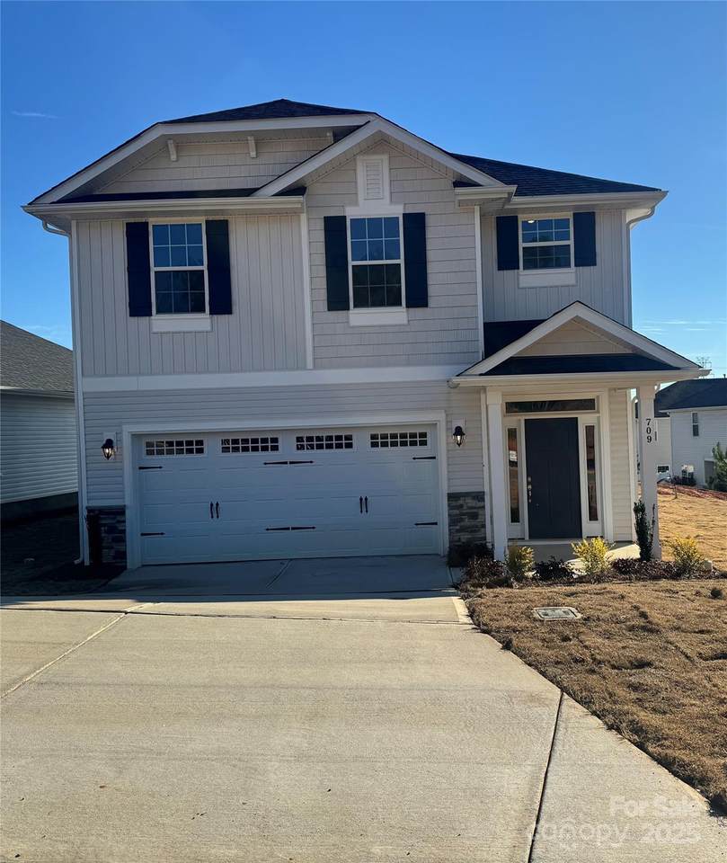 709 Inwood Hill Drive - Photo 1