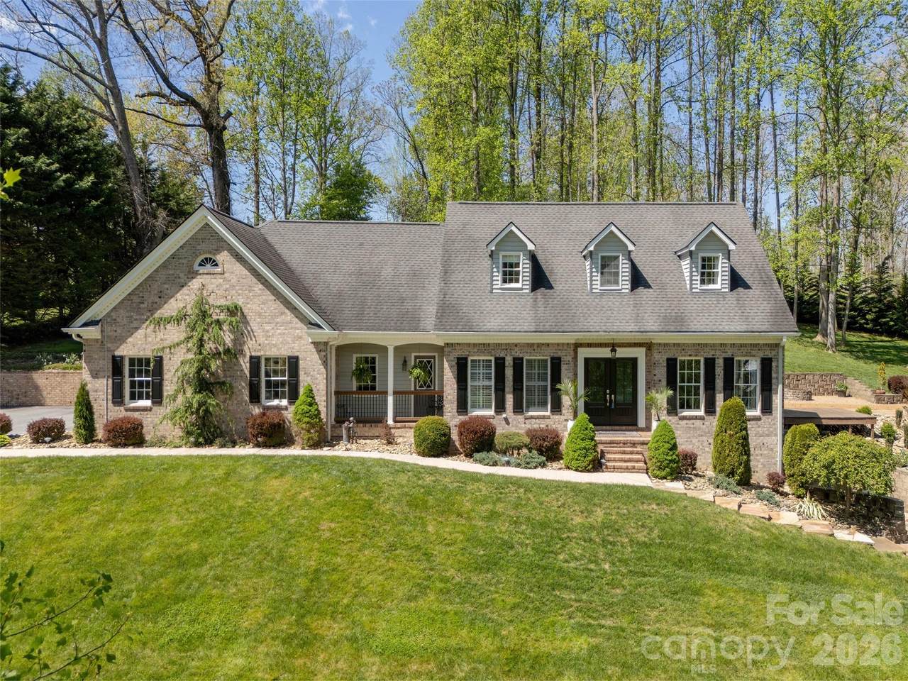 514 Whispering Hills Drive - Photo 1