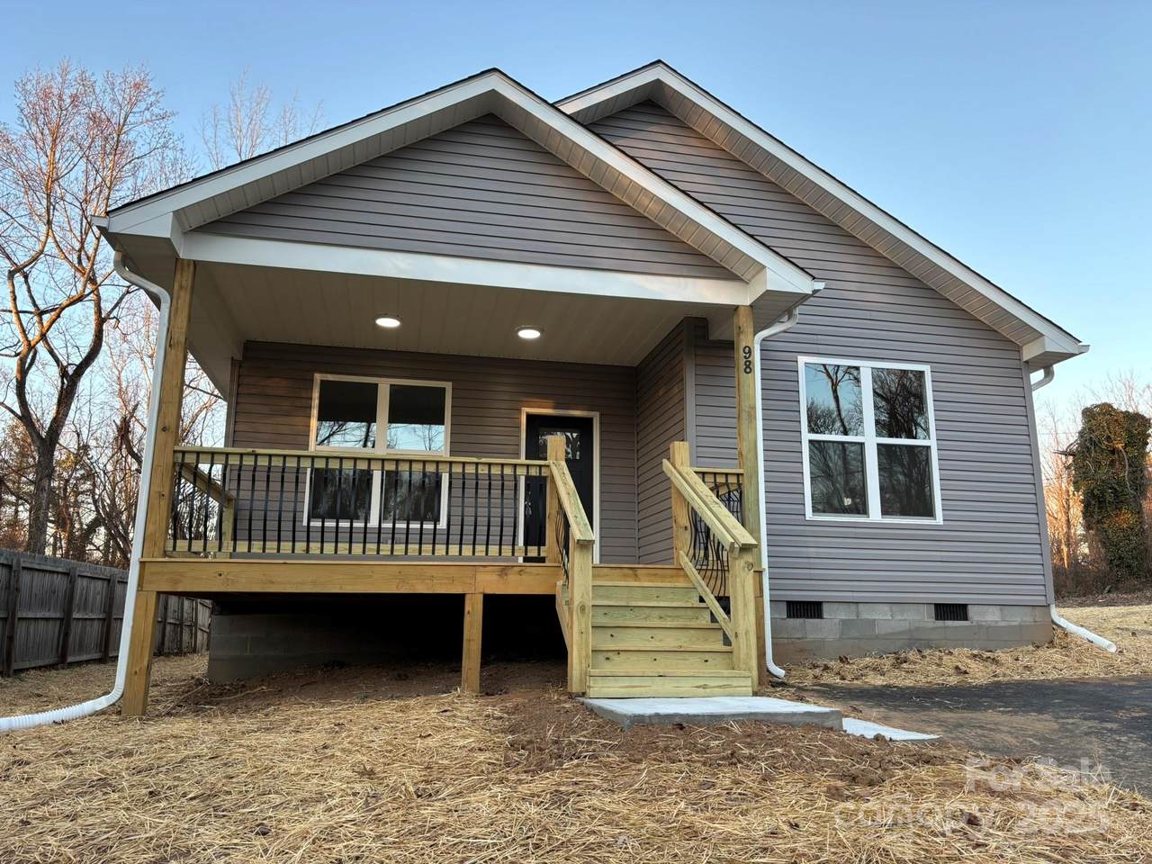 98 Brooklyn Road - Photo 1