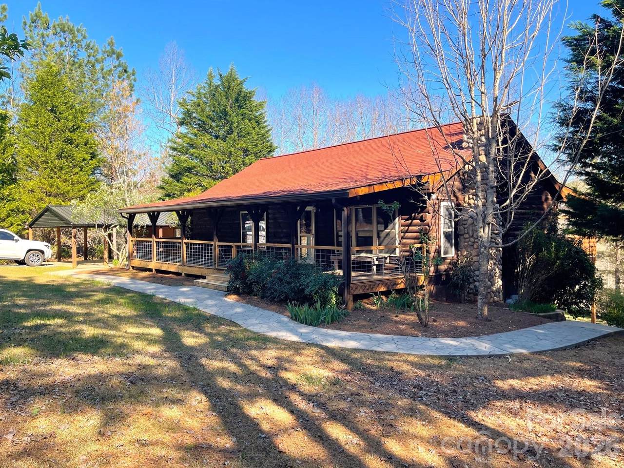 926 Cross Creek Drive - Photo 1