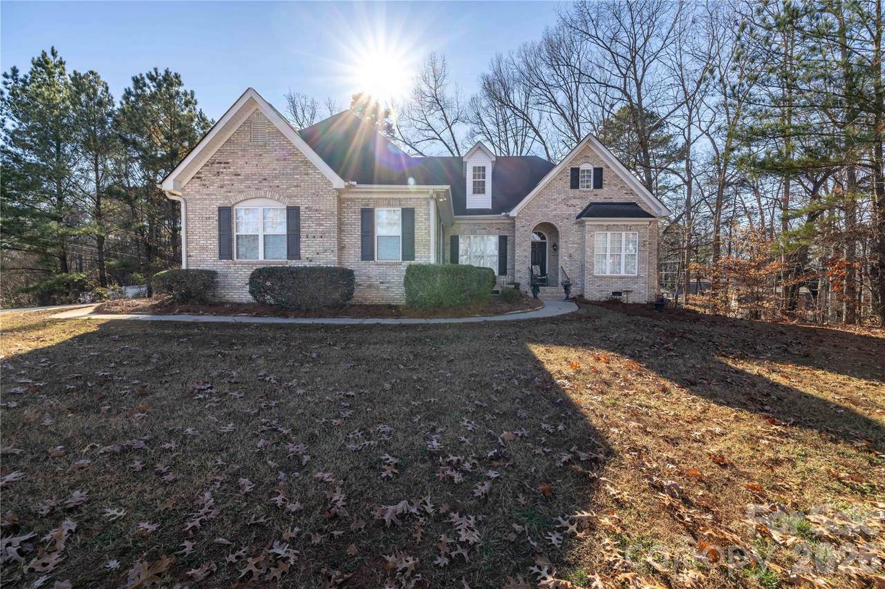 10806 Willow Oak Road - Photo 1