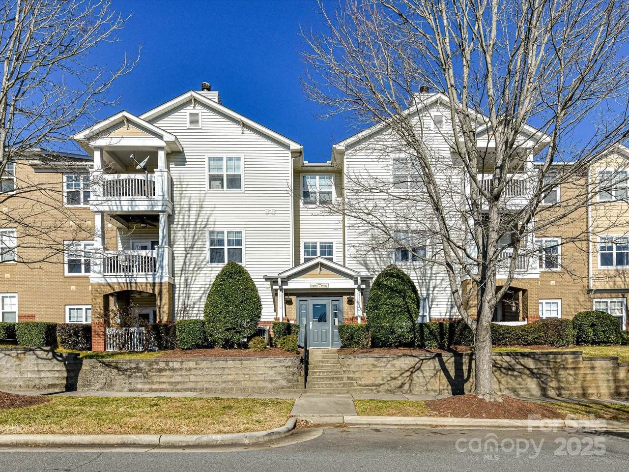 19763 Deer Valley Drive - Photo 1