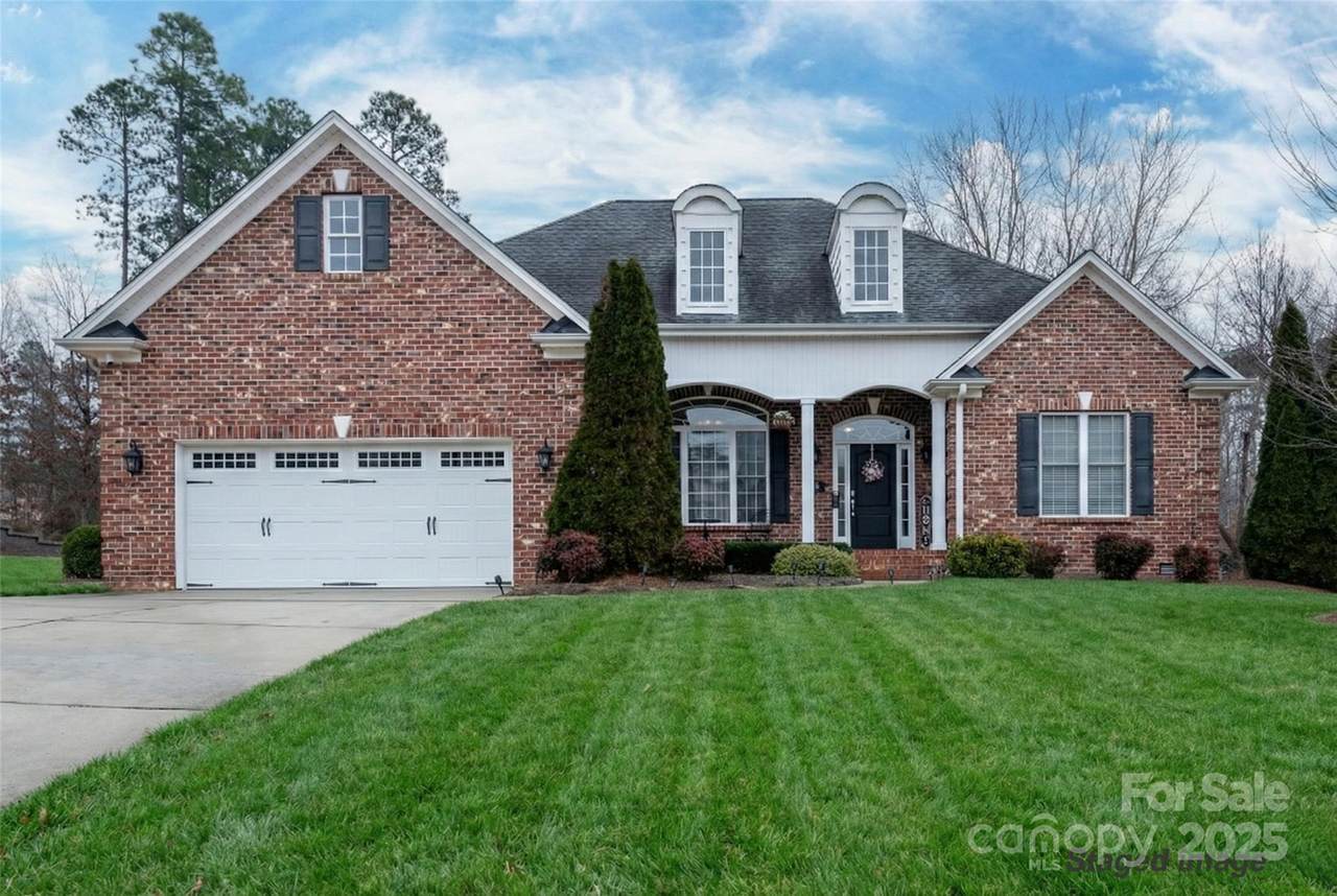 283 Norwood Hills Drive - Photo 1