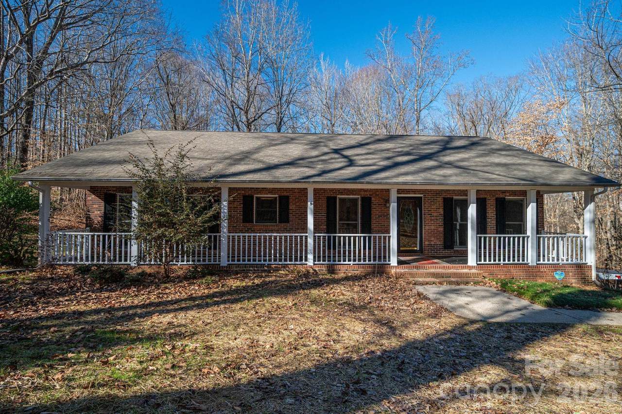 480 Ingleside Farm Road - Photo 1