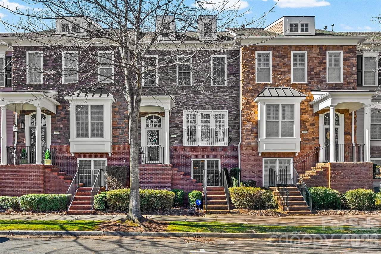 1114 Drayton Court - Photo 1