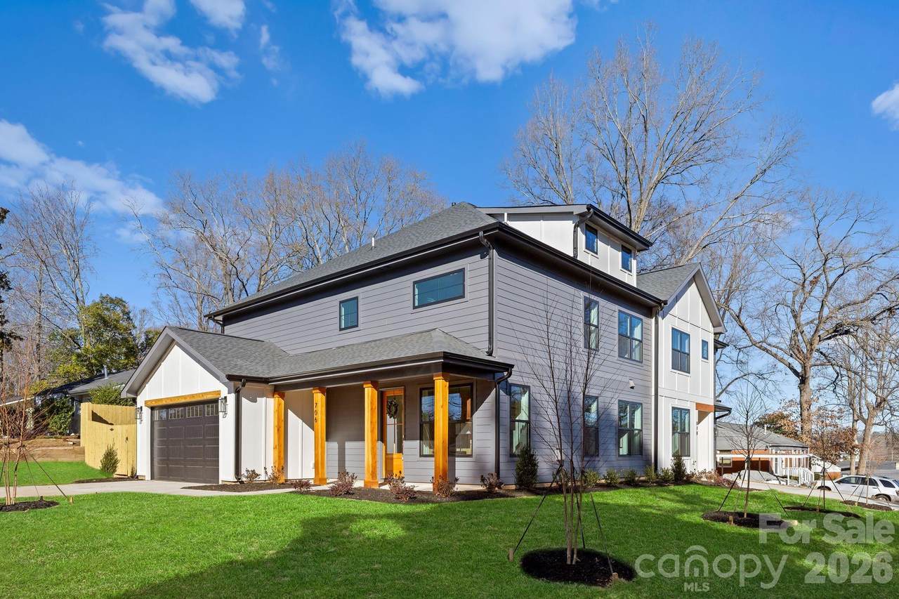 706 September Lane - Photo 1