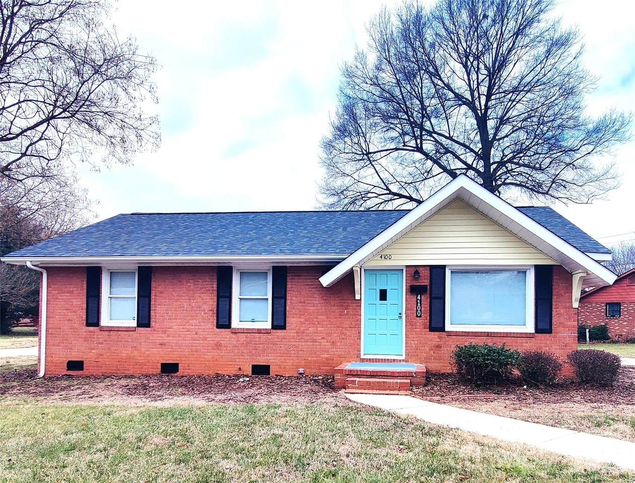 4100 Broadview Drive - Photo 1