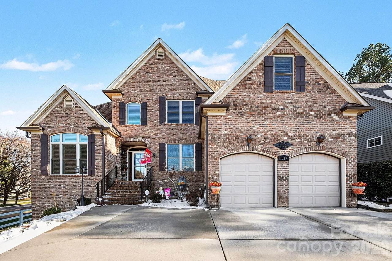 1694 Avalon Drive - Photo 1