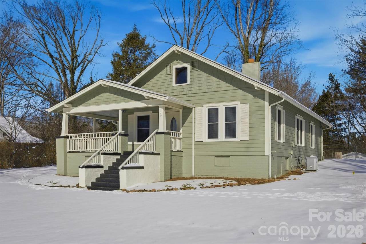 112 Myrtle Street - Photo 1