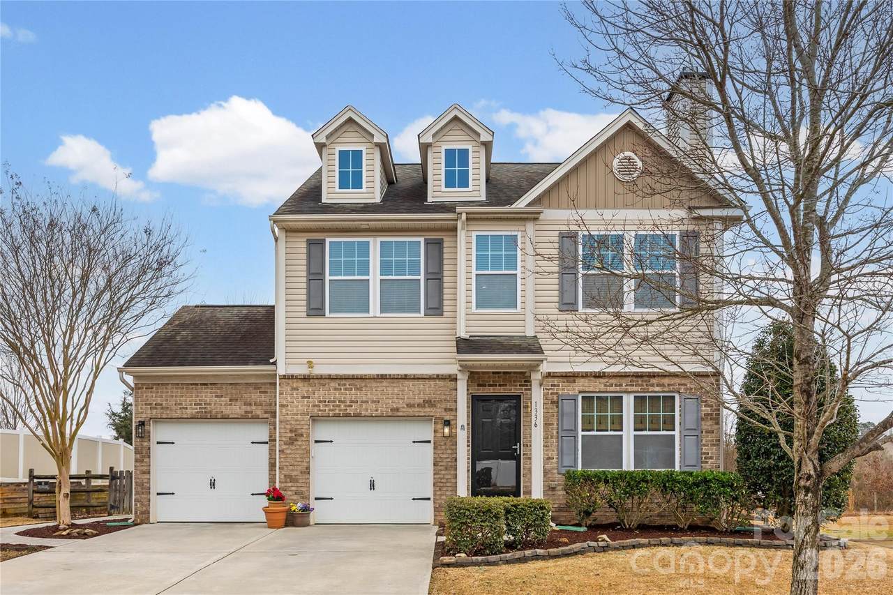 1336 Shaw Avenue - Photo 1