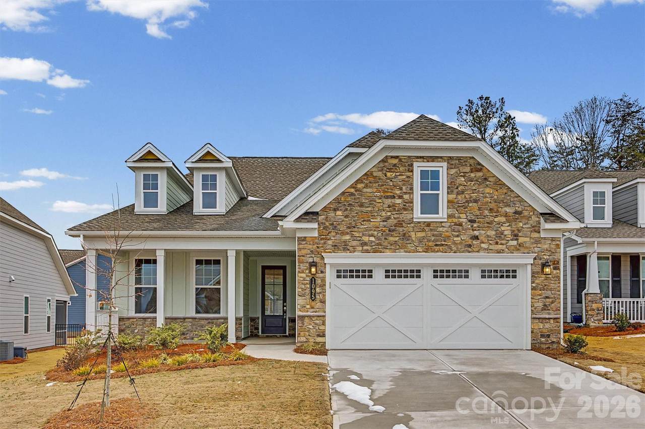 1095 Wylie Falls Lane - Photo 1