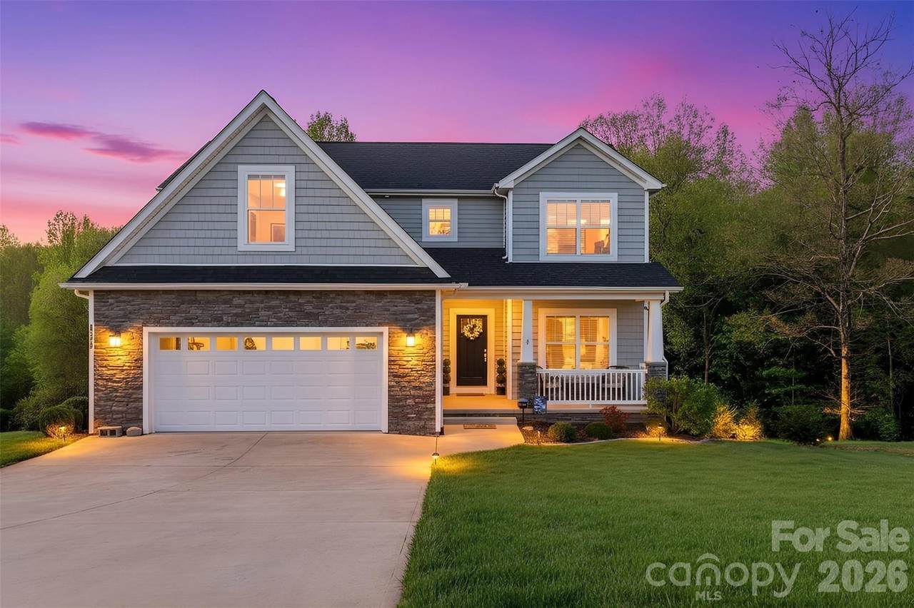 5177 Oak Circle - Photo 1