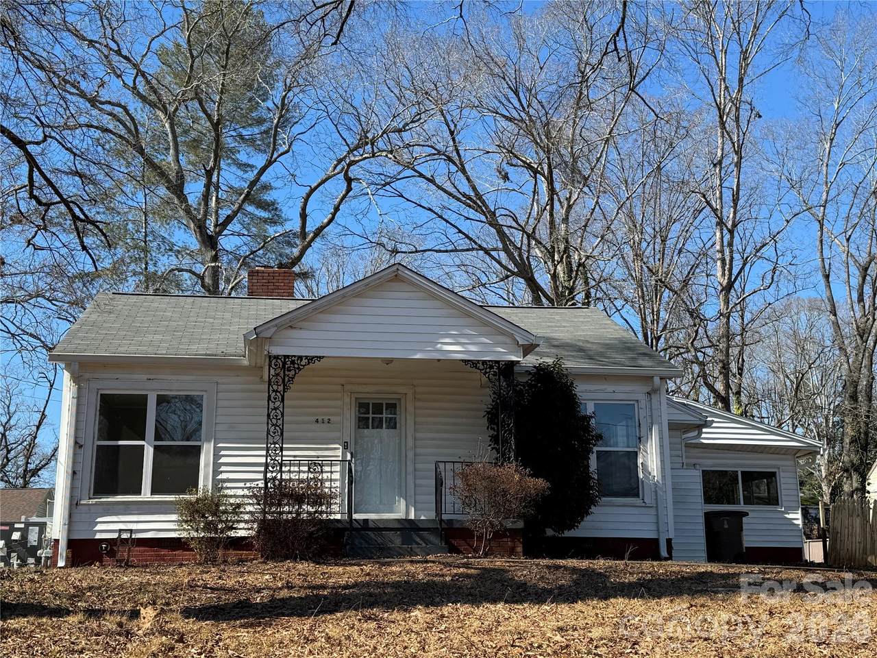 412 Franklin Avenue - Photo 1