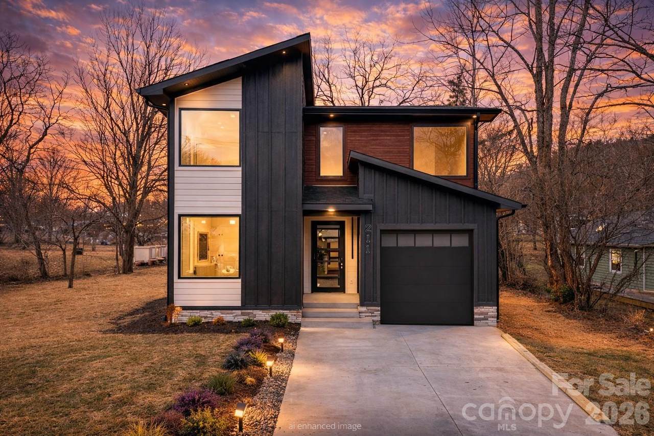 211 Ruby Avenue - Photo 1