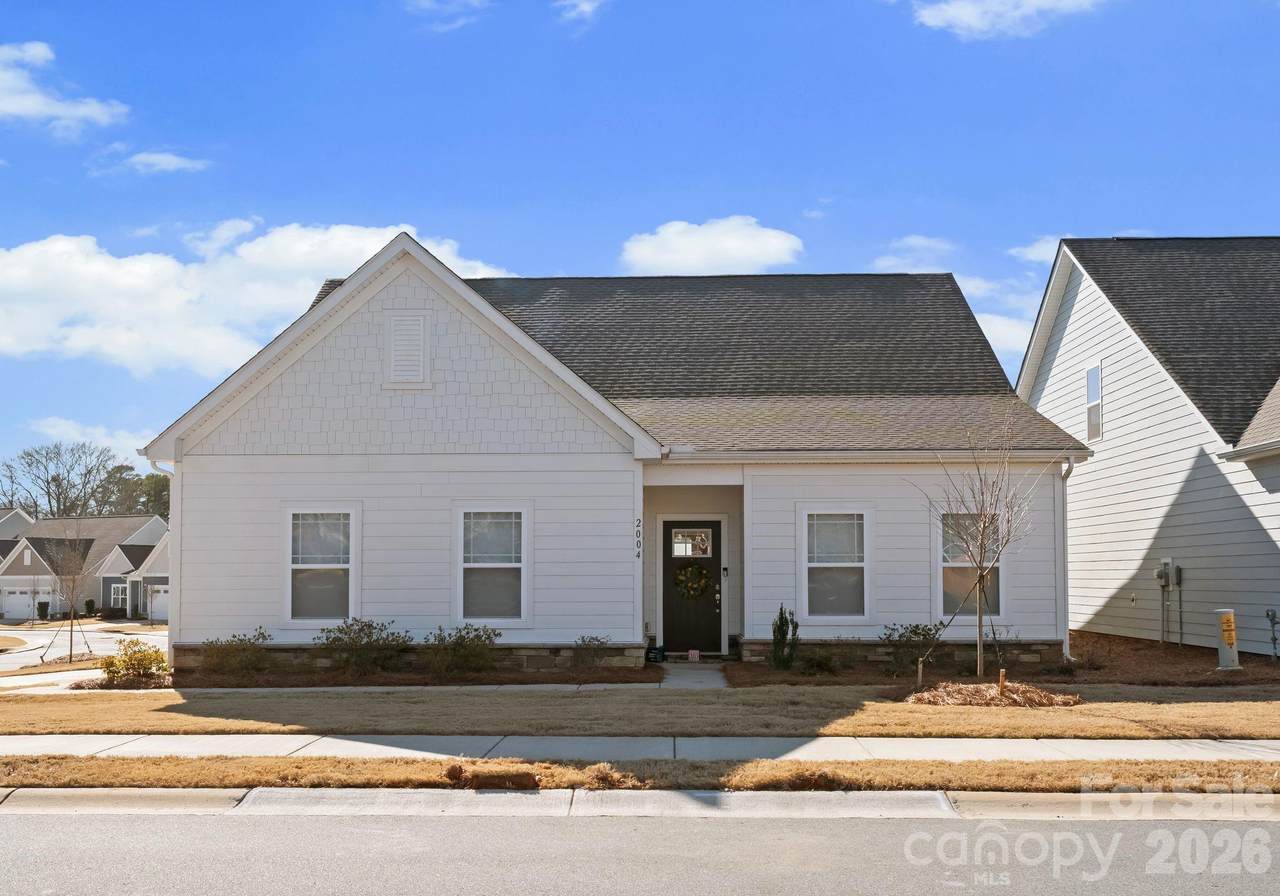 2004 Bonds Lane - Photo 1