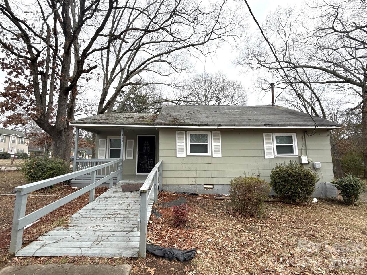 3131 Seymour Drive - Photo 1