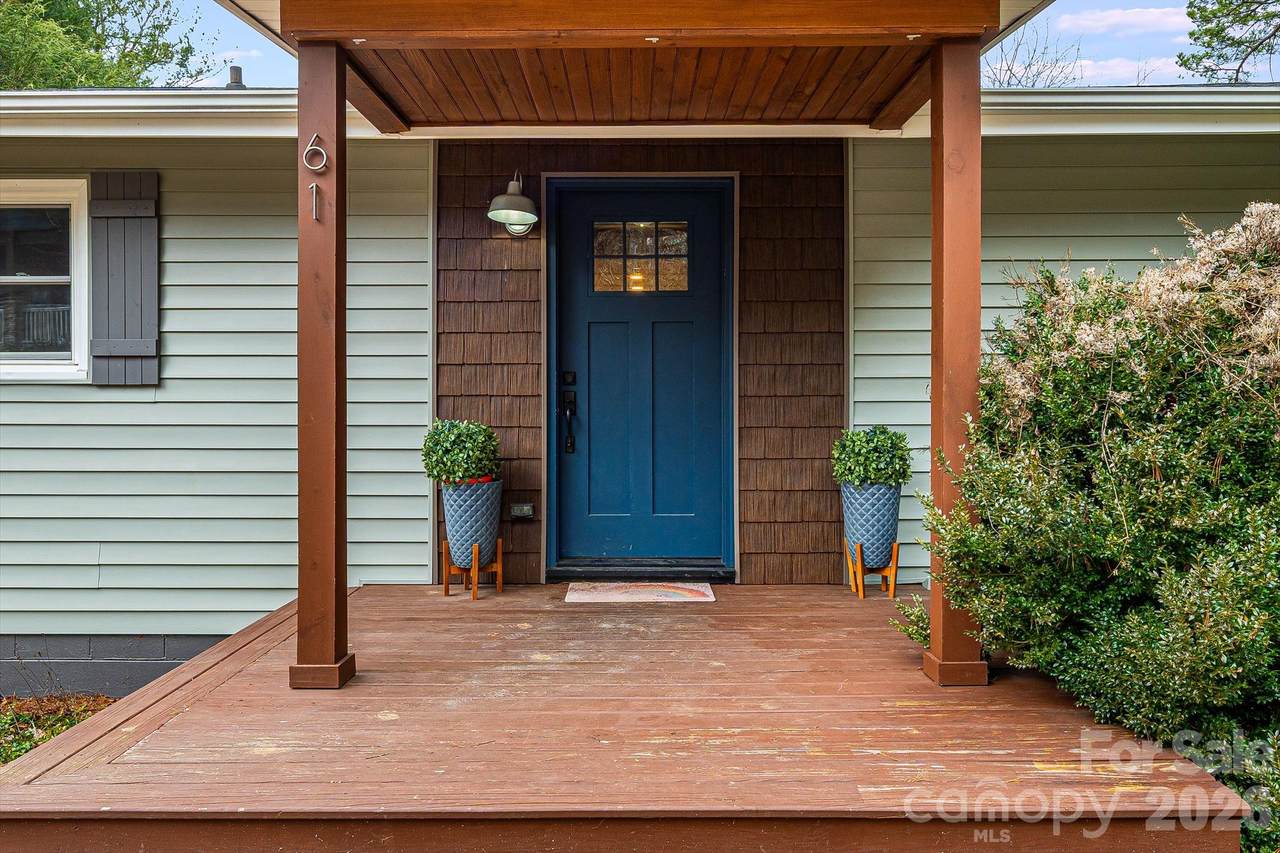 61 White Dogwood Lane - Photo 1