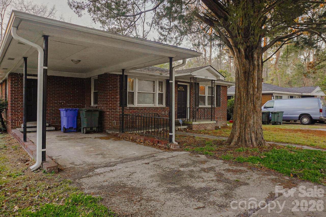 3057 Truman Street - Photo 1