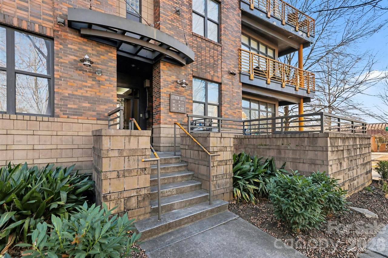 730 Davidson Street - Photo 1