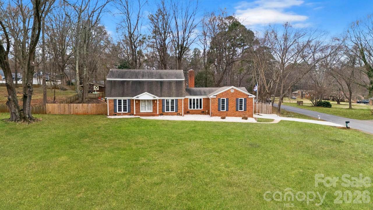 5637 Lebanon Road - Photo 1
