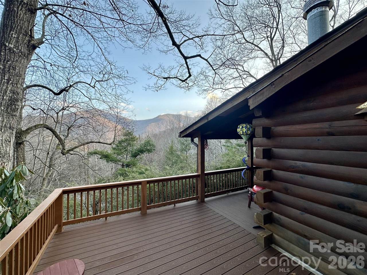 250 Creekside Drive - Photo 1