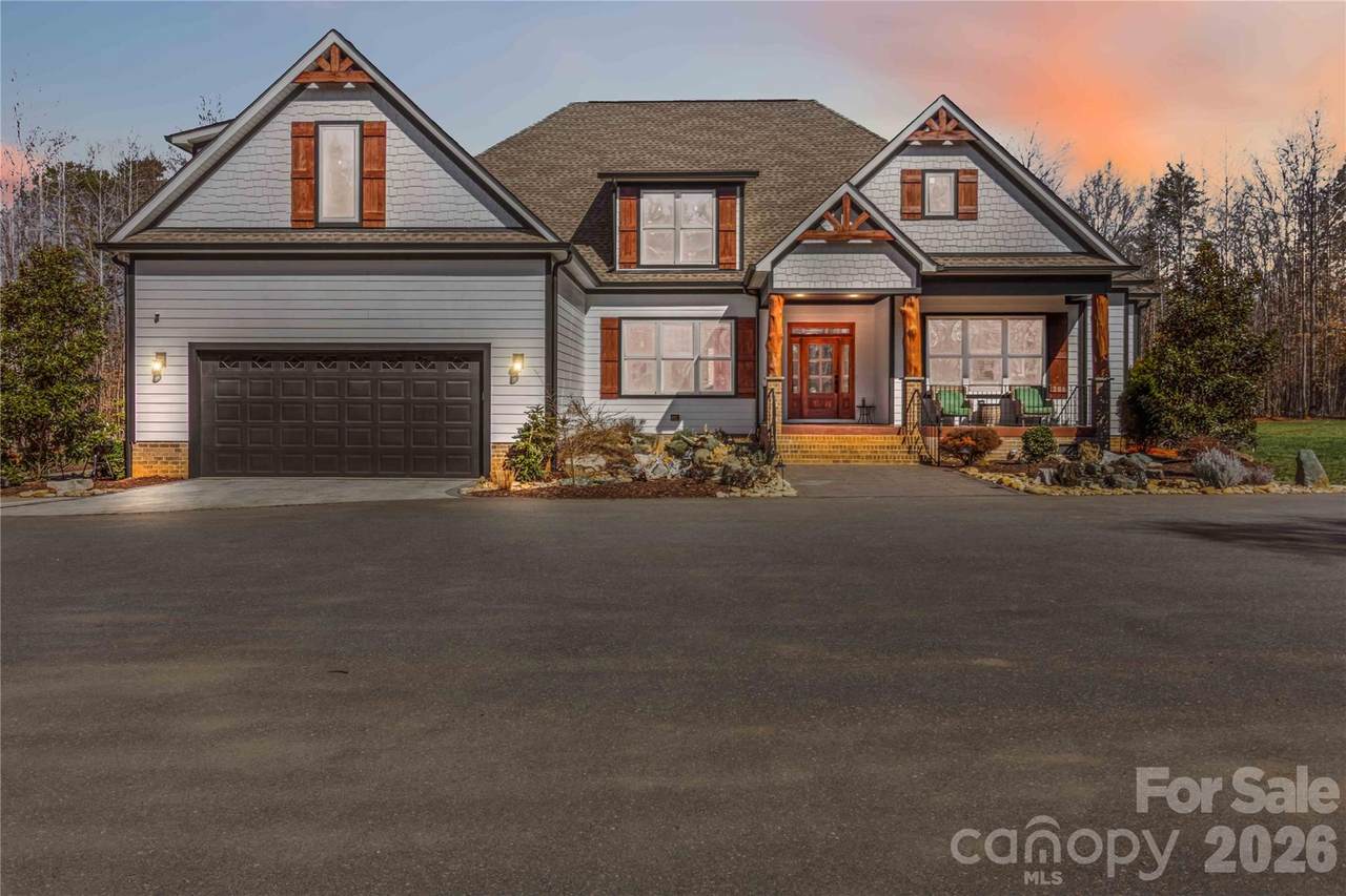 5012 Mount Gallant Road - Photo 1