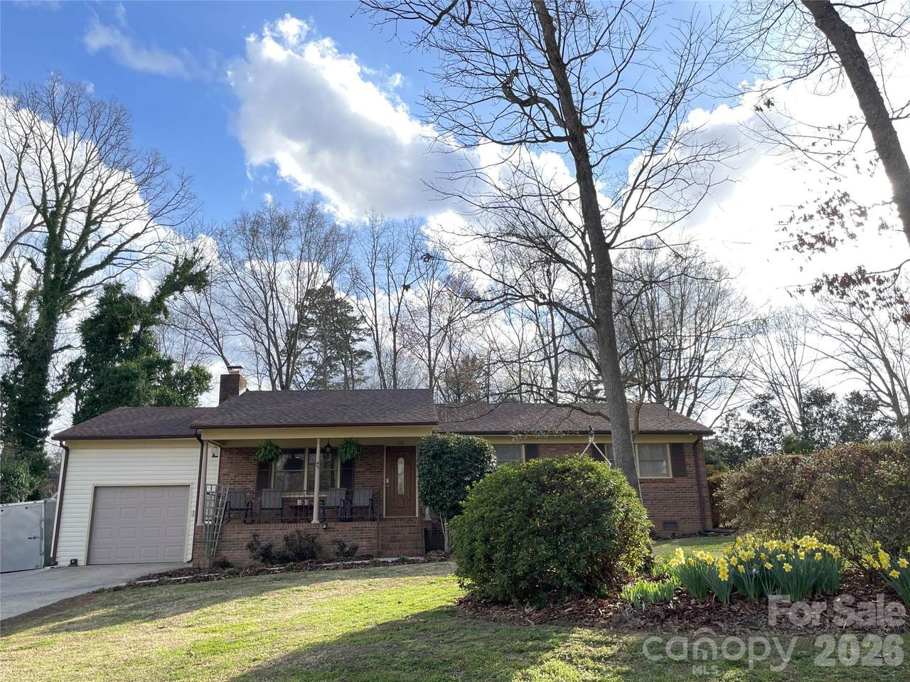 120 General Pemberton Street - Photo 1