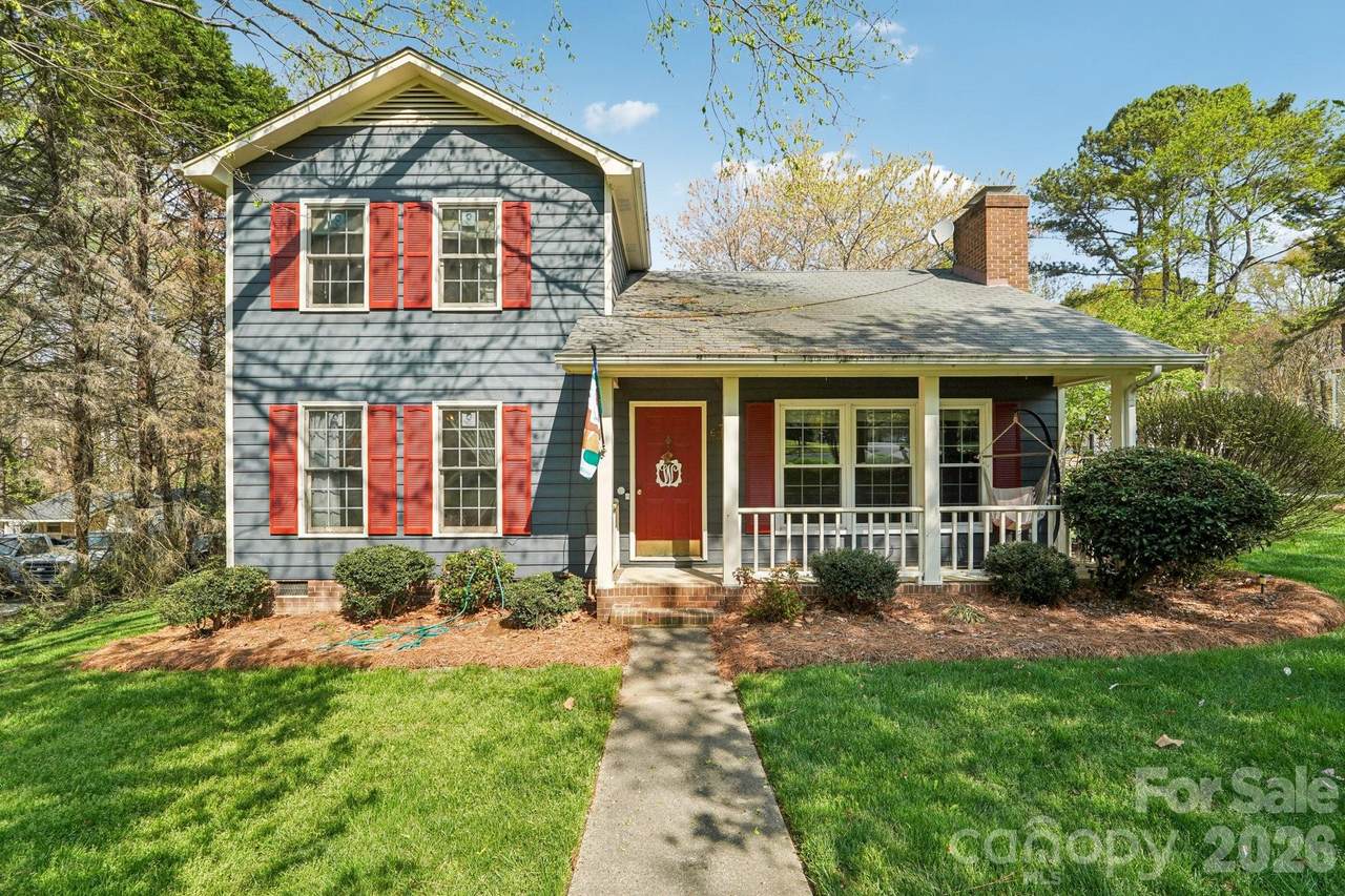 630 Burrington Court - Photo 1