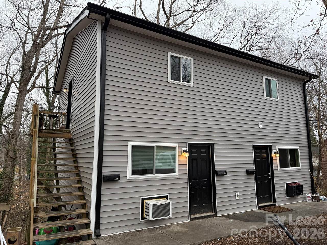 435 3rd Avenue Drive - Photo 1